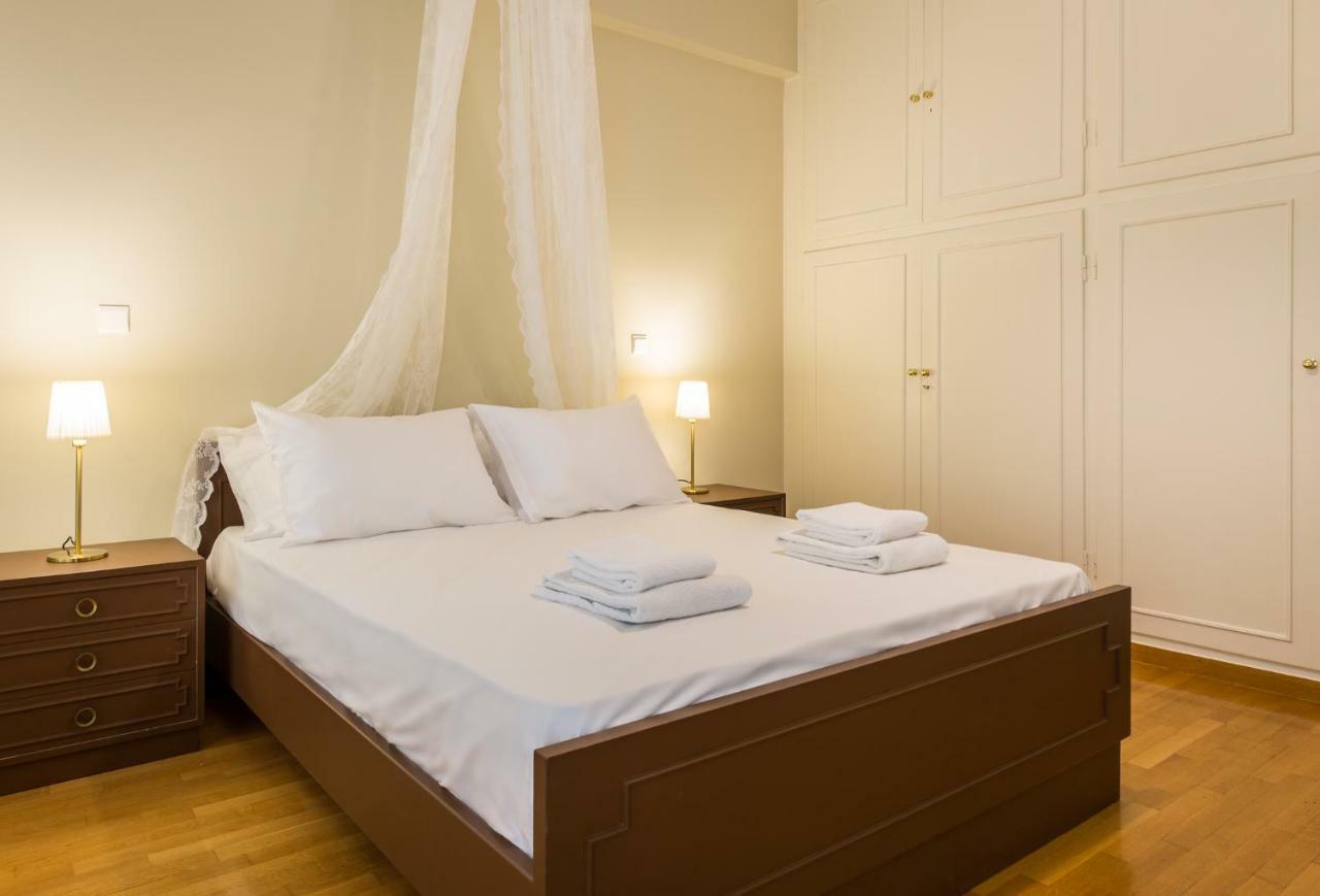 Classy 2 Bedroom Apartment Near Acropolis & Metro Афіни Екстер'єр фото