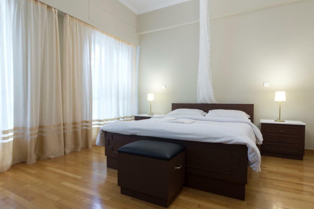 Classy 2 Bedroom Apartment Near Acropolis & Metro Афіни Екстер'єр фото