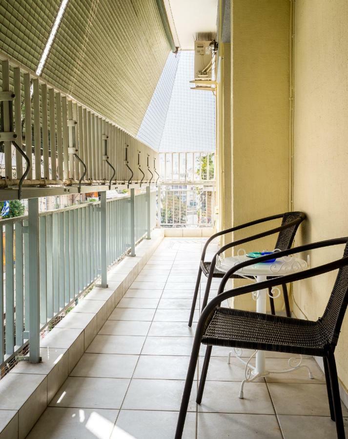 Classy 2 Bedroom Apartment Near Acropolis & Metro Афіни Екстер'єр фото