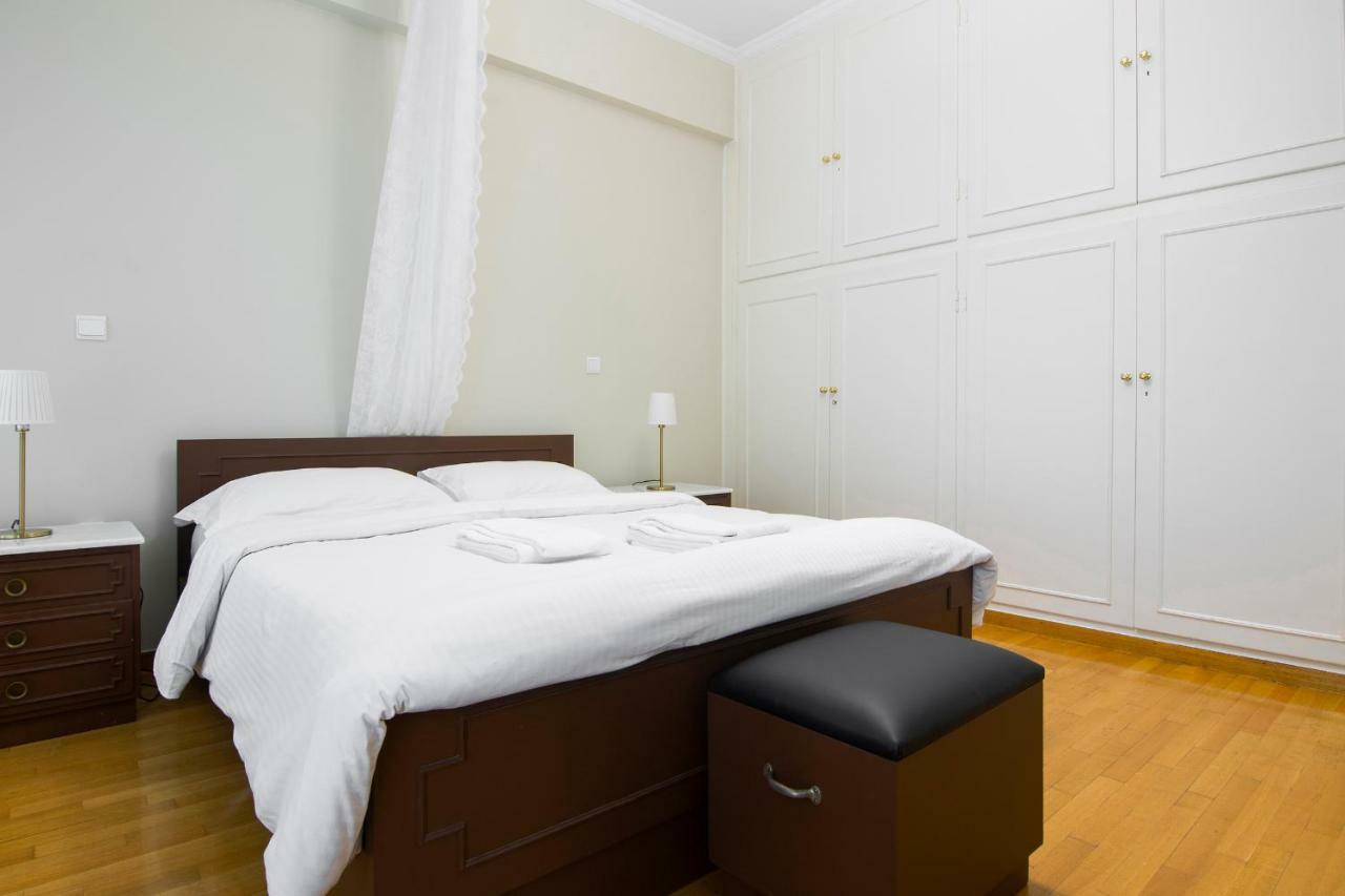 Classy 2 Bedroom Apartment Near Acropolis & Metro Афіни Екстер'єр фото